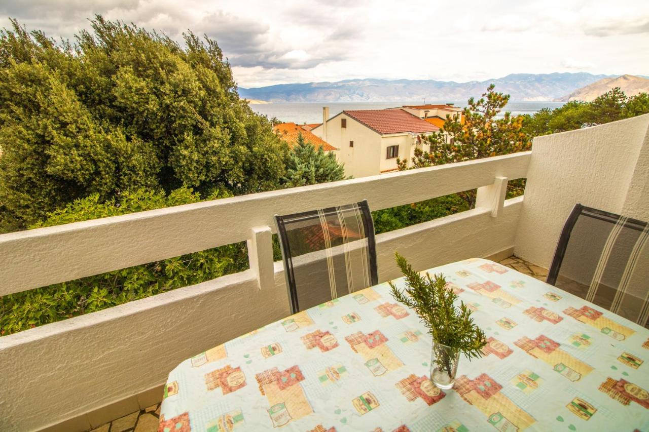Renata Apartment With A View Baska  Exterior photo
